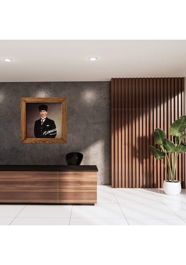 Ahşap Çerçeveli Atatürk Portresi Seramik Tablo 29x29cm Model 1