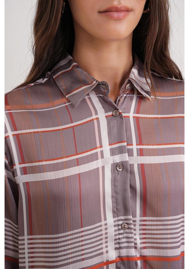 4751 Kadın Ekose İnce Saten Gömlek Bej Bej