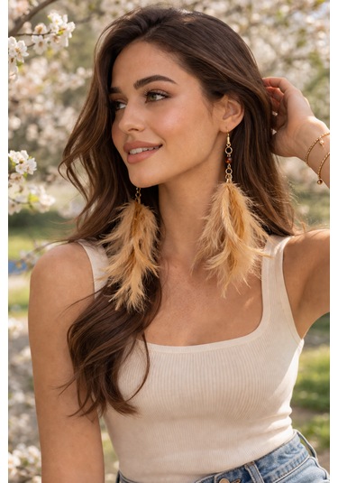 Soft Bej Tüy Küpe Uzun Sallantılı Hafif Bohem Tasarım