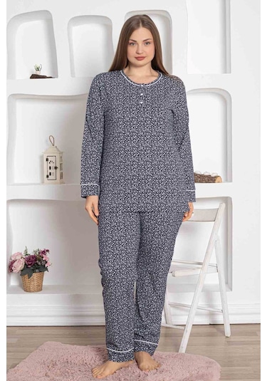Kadın Bisiklet Yaka Büyük Beden Lacivert Çiçek Desen 3 Düğmeli Mevsimlik Uzun Kol Pijama Takımı Lacivert