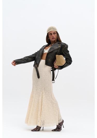 Veylia Uzun Bej Dantel Etek Bej