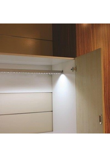 Gürçay Led Işıklı Dolap Içi Askı Borusu Pilli 121-150 Cm