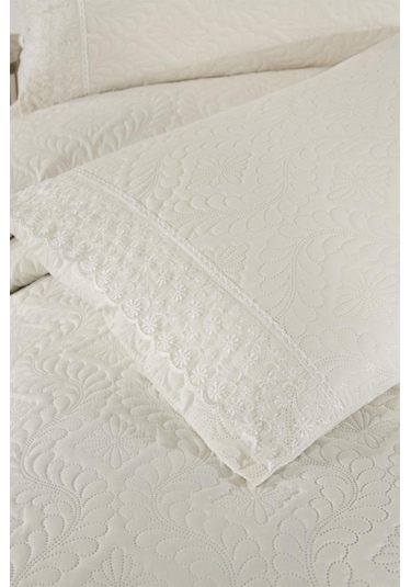 Zoya Dantelli Kapitoneli Ultrasonik Çift Kişilik Yatak Örtüsü Krem Krem