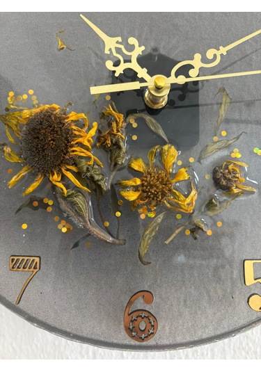 Ayçiçeği Temalı Gold Detaylı Epoksi Duvar Saati Özel Tasarım - Tek Üretim - 30 Cm Siyah