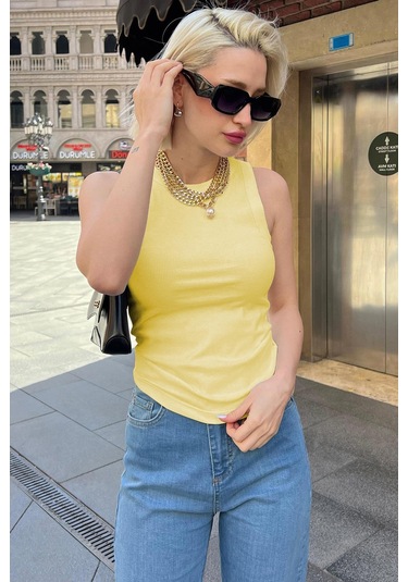 Madmext Sarı Kalın Askılı Regular Kesim Basic Atlet Mg2059 Sarı