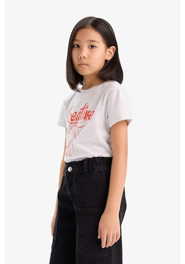 DeFacto Kız Çocuk Bisiklet Yaka Baskılı Kısa Kollu Tişört E5895A825SMGR400 Gri DeFacto Kız Çocuk Bisiklet Yaka Baskılı Kısa Kollu Tişört E5895A825SMGR400 Gri
