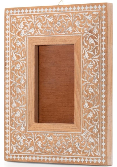 Çiçek Desenli Ahşap Fotoğraf Çerçevesi