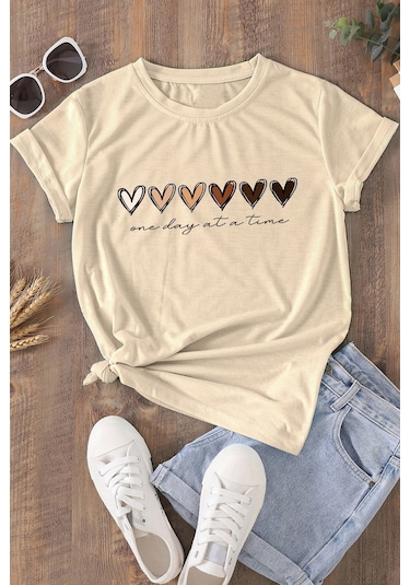 Unisex Hearts Baskılı Tasarım Tshirt Bej