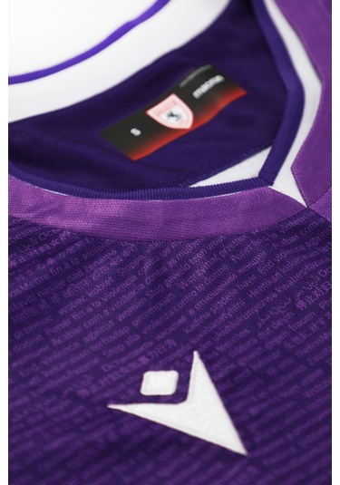 Dığer Dünyanın En Ağır Forması Mor