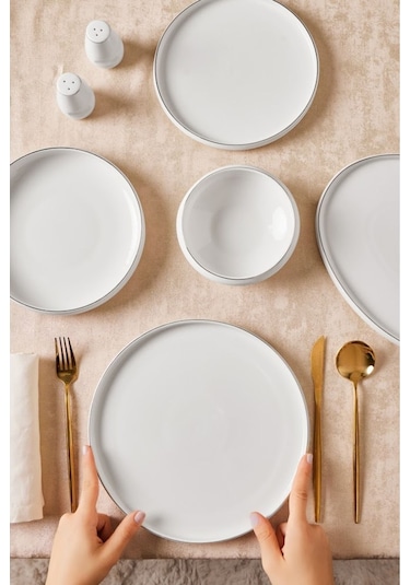 Karaca  Red Carpet Collection Streamline Sunset Porselen 59 Parça 12 Kişilik Yemek Takımı Gold