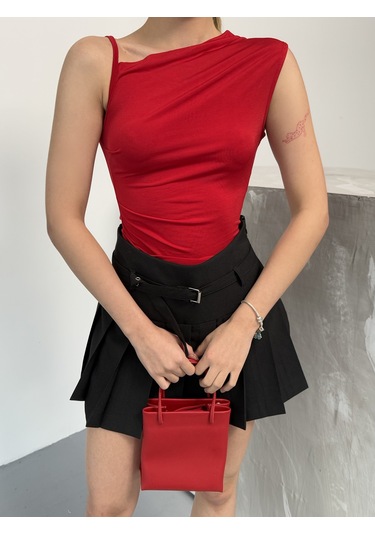 Kadın Askılı Tek Omuz Bluz Kırmızı