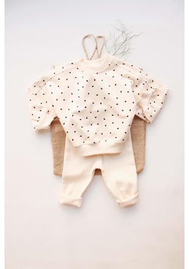 Siyah Puantiyeli Bebek Alt Üst Takım Krem