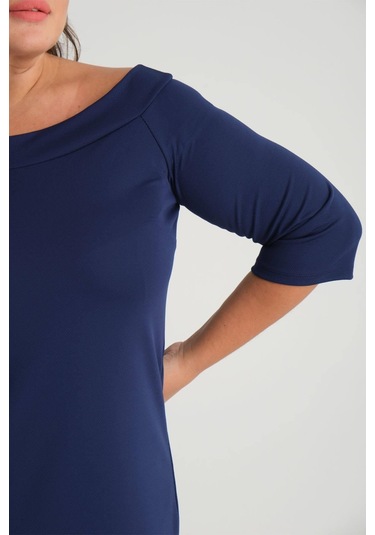 Kadın Lacivert Carmen Yaka Truvakar Kol Büyük Beden Esnek Krep Elbise-lacivert Lacivert
