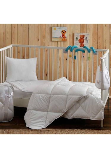 Taç Bebek Yorgan Seti Mama Önlüğü