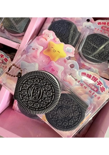 2'li Mini Oreo Figürlü Kokulu Not Defteri Zincirli Anahtarlık Kahverengi