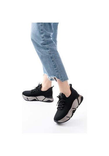 Rs-400 Siyah Bağcıklı Fileli Platin Taban Günlük Kadın Spor Beyaz
