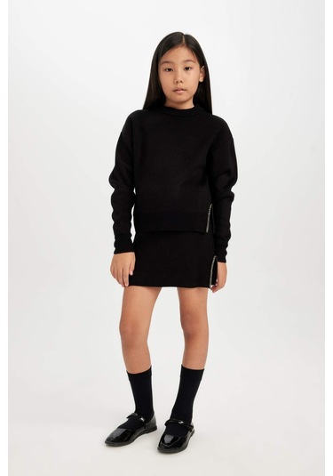 DeFacto Kız Çocuk Siyah Bisiklet Yaka Yırtmaçlı Triko Kazak D1394A824WNBK27 Siyah