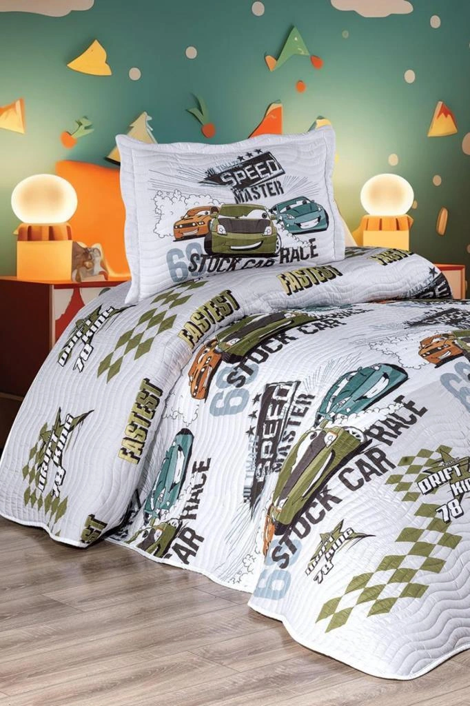 Oto Show Baskılı Kapitoneli Tek Kişilik Yatak Örtüsü Yeşil Yeşil