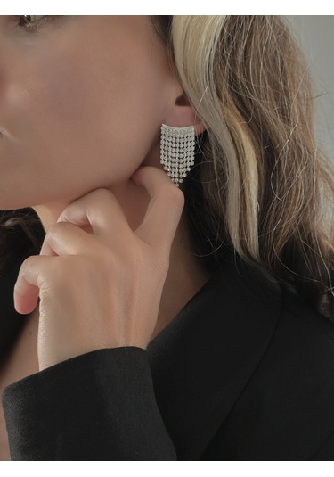 Sallantılı Minimal Beyoğlu Taşlı Gümüş Renk Küpe Gümüş