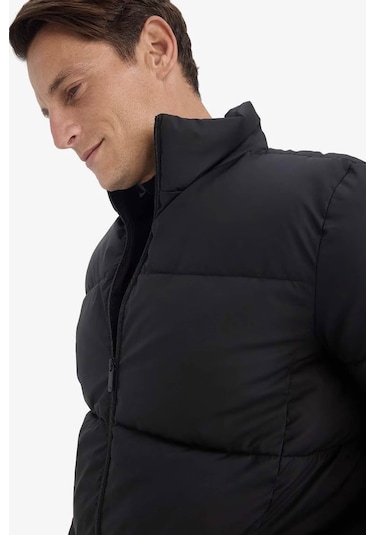 Defacto Slim Fit Dik Yaka Astarlı Fermuarlı Su Geçirmez Siyah Erkek Mont C5631ax/bk27 Siyah