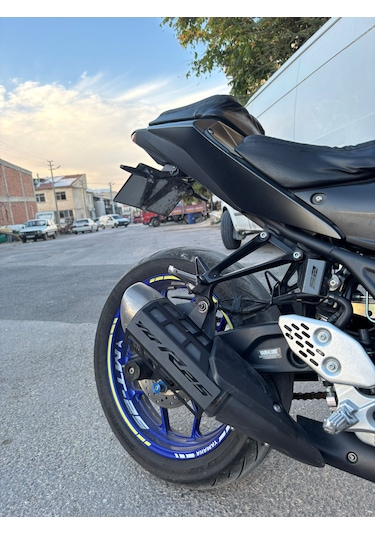 Yamaha R-25 Egzoz Koruması Siyah