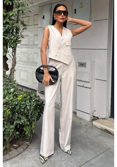 Yeleği Çapraz Detay Düğmeli Cepli Yelekli Takım 10150 Altın
