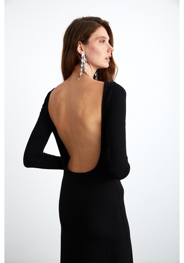 Krızıa Kadın Viskon Likralı Sırt Dekolteli Eteği Geniş Maxi Siyah Elbise