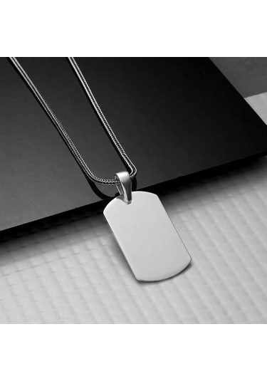 Gumush Gümüş Kare Plaka Kolye