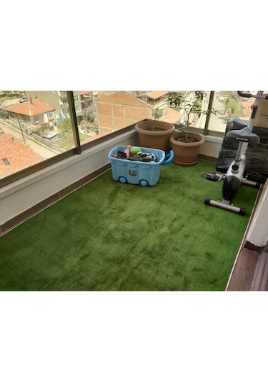 Regnum Halı Protokol Yeşil Kaymaz Taban Balkon Kesme Yolluk