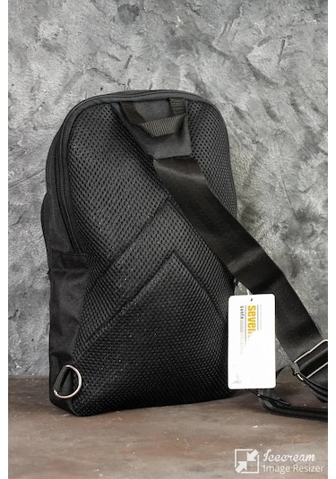 Çapraz Sırt Omuz Göğüs Su Geçirmez Askılı Unisex Siyah Çanta Siyah