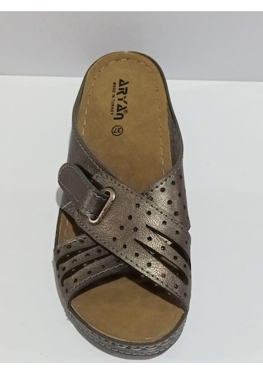 Aryan 09-272 Anatomic Kadın Dolgu Topuk Terlik Platin