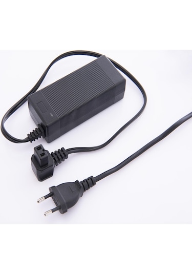 U-Frigo Oto Buzdolabı Adaptörü 220volt/12v 5A Dönüştürücü 60watt