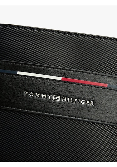 Tommy Hilfiger Tommy Hılfıger Erkek Postacı Çantası Am0am13197-bds Siyah