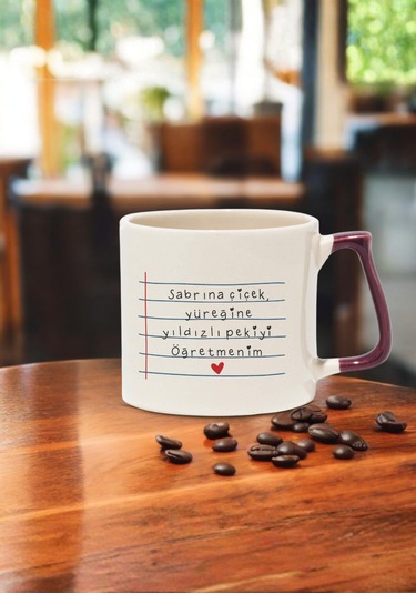 Öğretmenler Günü Kişiye Özel Renkli Kulplu Öğretmen Kupası Lila