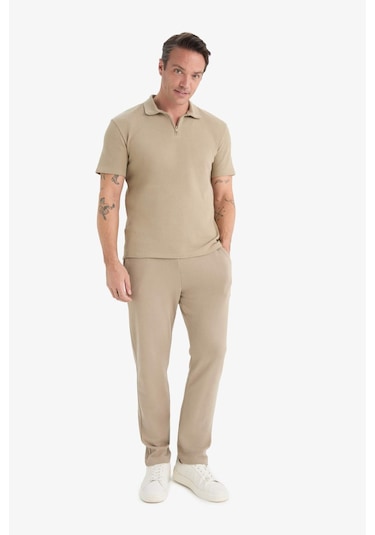 DeFacto Regular Fit Polo Yaka Kısa Kollu Dokulu Tişört E4027AX25SPBG769