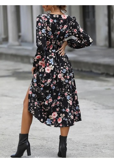 Kadın Uzun Kollu Kruvaze Yaka Beli Lastikli Yandan Yırtmaçlı Desenli Dalgıç Elbise Desenli