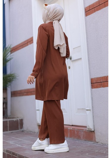 Cep Detaylı Tesettür Kahverengi Takım Kahverengi