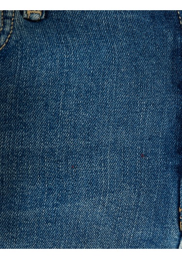 Koton Katlamalı Paça Bermuda Slim Fit Jean Şort Orta İndigo 5sam40009ıd İndigo