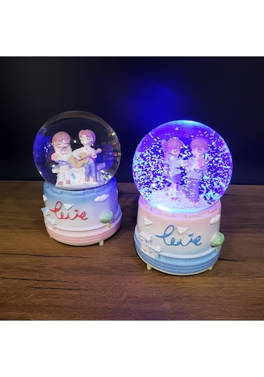 Sevimli Sevgililer Büyük Boy Kar Küresi
