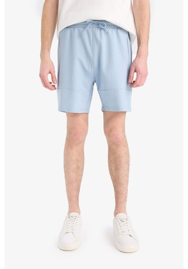 DeFacto Slim Fit Dar Kesim Dar Paça Basic Düz Şort B8674AX25SPBE524