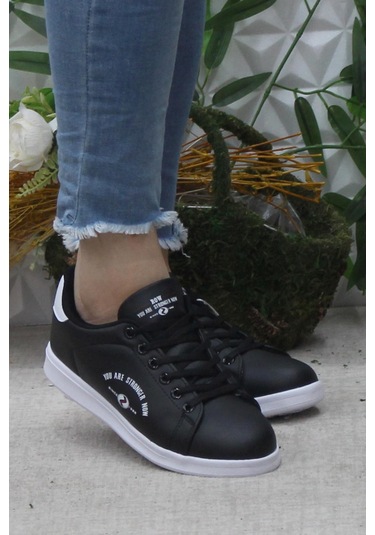 Fort Row Lena Siyah Beyaz Rahat Hafif Sneaker Kadın Spor Ayakkabı 001