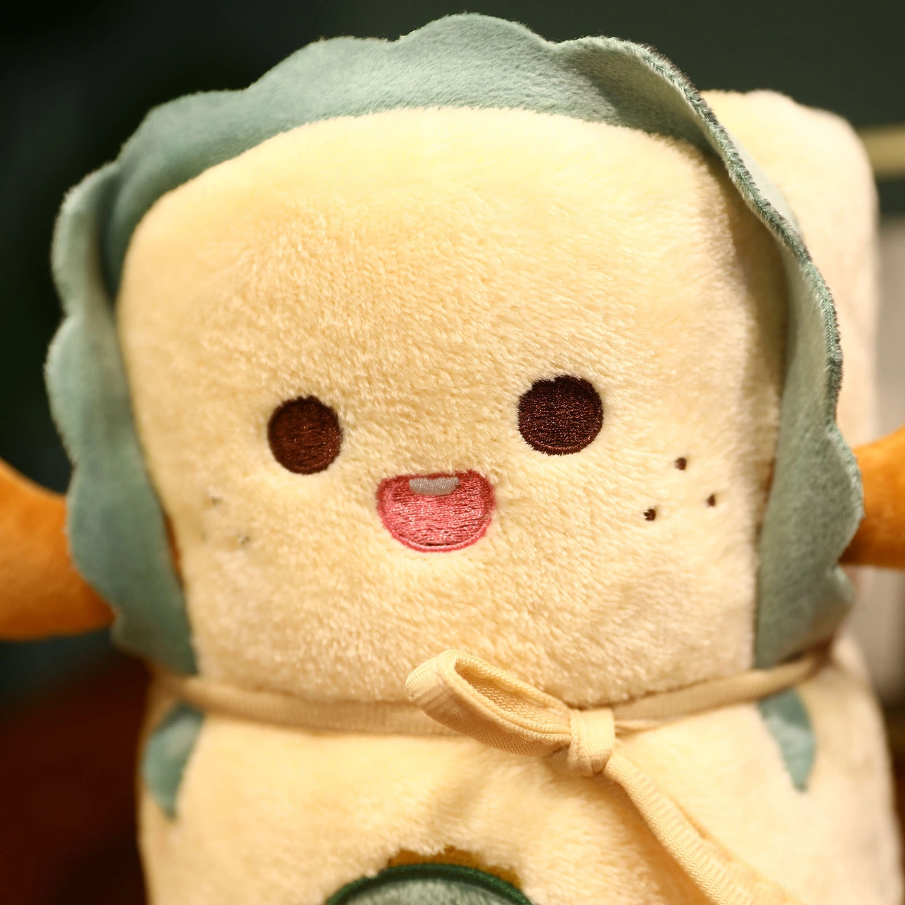 Qingmipy Yeşil Dinozor Desenli Yumuşak Fleece Battaniye - Ev Ofis Araba İçin Kucaklanabilir, Sıcak Tutan, Katlanabilir Koltuk Battaniyesi 115x170cm Yeşil