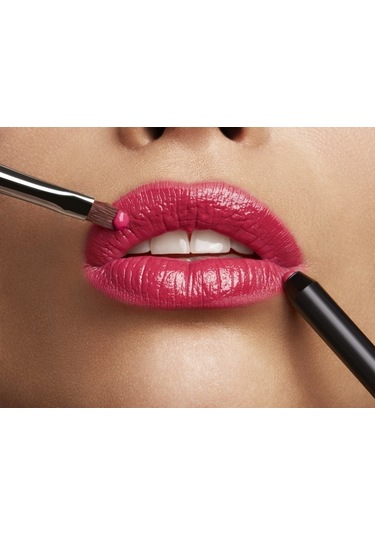 L'Oreal Paris Dudak Kalemi Infaillible Lip Pencil 213 Stripped