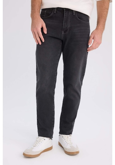 DeFacto Slim Tapered Fit Dar Kalıp Normal Bel Daralan Paça Jean Pantolon D8748AX25SPNM40