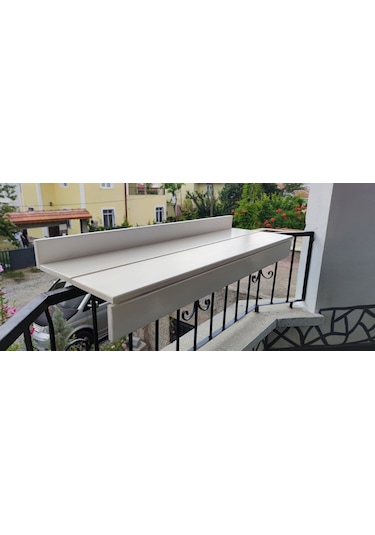 Ahşap Balkon Masası