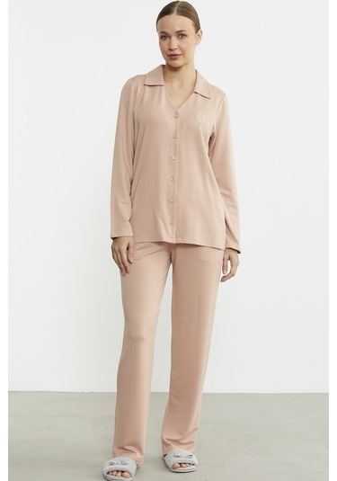 Gömlek Model Nakışlı Pijama Takım - Somon Somon