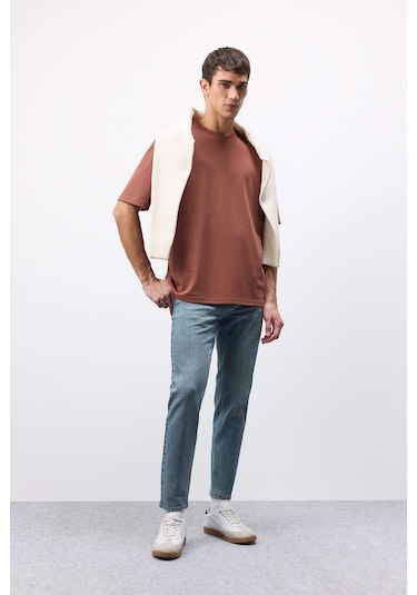 DeFacto Oversize Geniş Kalıp Ütü Gerektirmeyen Bisiklet Yaka Kısa Kollu Basic Düz Ağır Kumaş Tişört X3926AZ25SPBN326 DeFacto Oversize Geniş Kalıp Ütü Gerektirmeyen Bisiklet Yaka Kısa Kollu Basic Düz Ağır Kumaş Tişört X3926AZ25SPBN326