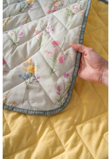 Begonvil Çift Kişilik Pamuklu Kapitone Pike & Yatak Örtüsü Yeşil