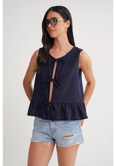 4717 Kadın Önü Bağcıklı Fırfırlı Kolsuz Keten Bluz Lacivert Lacivert