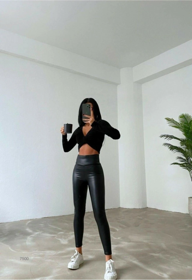 Yüksek Bel Toparlayıcı İçi Şardonlu Deri Tayt Siyah